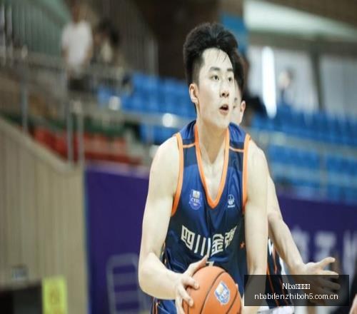 热门游戏更,玩家热议新,版本亮点,NBA比分直播,NBA实时比分,NBA比赛直播,NBA赛事数据,篮球赛事比分