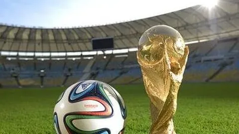 “东契奇34分三双制胜，里夫斯添火20分，詹姆斯关键球，西部第四位次易手”