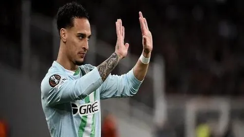 基翁解析英超争冠：阿森纳球员展现坚定意志与冷静心态